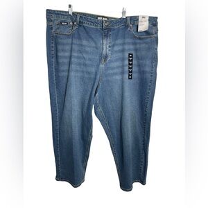 NWT DKNY Jeans‎ SIZE 24W Waverly straight medium wash Blue jeans 💙💙